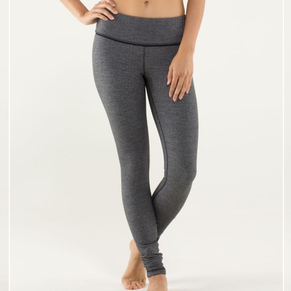 Lululemon Wunder Under pants - Herringbone, Size 4